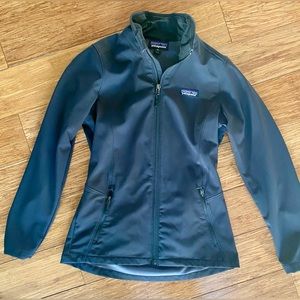 Patagonia Soft Shell Full Zip Jacket. Color Black. Size XS